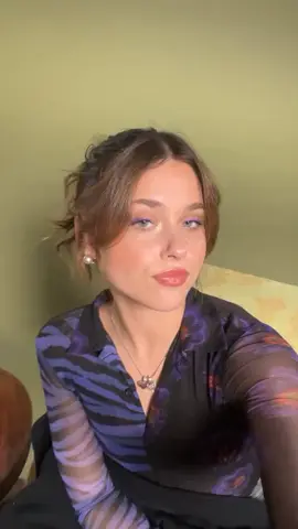 @Nicole Wallace buenas tardes 💜✨💜🤏 #nicolewallace #culpamia #nicolewallace #culpamia #nicolewallace 