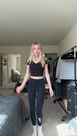 where’s abby lee😅