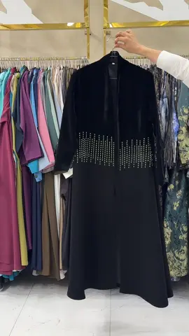 حياكم آللـْ•̣̣̥·̩̩̩̥•̣̥ـْـّہ  ياسمين للعبايات ❤️#fffffffffffyyyyyyyyyyypppppppppppp #عبايات_شتوية_فخمة #عبايات_فخمه 
