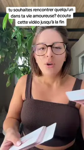 tu souhaites rencontrer quelqu'un dans ta vie amoureuse? écoute cette vidéo jusqu'à la fin. #tiragesentimental #tiragedecartes #tiragedujour #guidancesentimentale #voyance 