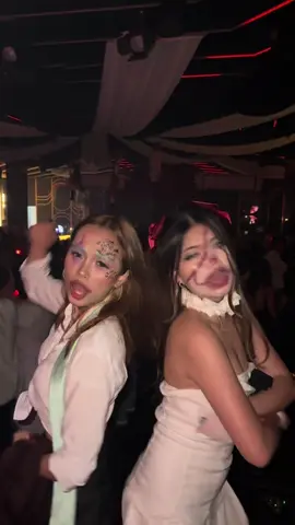 trick or treats? 🤡  #halloween #xoansocialhub #malang24jam #fyp 