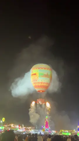 ဒီနေ့အတွက် သဘောကျတဲ့ ရွေပြည်ဟိန်းမီး ။ #တောင်ကြီး #တောင်ကြီးတန်ဆောင်တိုင်ပွဲ #အဝေရာမီးပုံးပျံကွင်း 