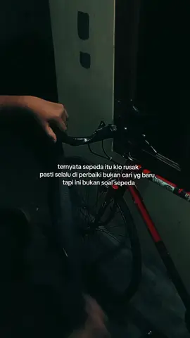 jadi tentang apa ini?  #TREND #roadbike #moment #sepeda #banjir 