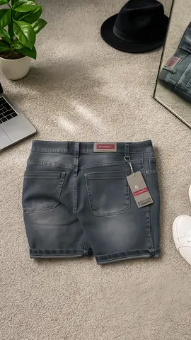 Bunbe - Celana Jeans Pendek Pria Sobek Laser Pola Slimfit Melar Nyaman#celanajeans #celanapendek #celanasobek #outfitcheck #foryou 