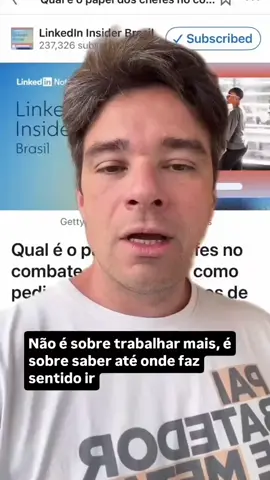 Meta gigante. Zero método. Resultado? Burnout. Tem gestor que acha que “desafiar o time” é jogar um número absurdo no CRM e sumir. Vendas não é sorte. Não é mágica. Não é força bruta. É processo. Técnica. Clareza. Quando o líder não entrega o como, o time paga com ansiedade, frustração e esgotamento. Agora quero ouvir de você: Qual foi o motivo mais forte que te levou (ou alguém que você viu) ao burnout? 1. Meta inalcançável 2. Falta de técnica e método 3. Chefia abusiva 4. Pressão desumana por resultado 5. Outro motivo? Conta aí nos comentários #VendasB2B #GestãoDeVendas #LiderançaComercial
