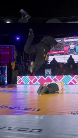 GETTING DOWN WITH MY BRO @therealkingofdreamz 🦅 🎥 @No Limits  #dancebattle #housedance #dancer #fyp #belgium 