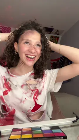 ayayayay 🧟🧟‍♀️ #fyp #grwm #halloween #zombie 