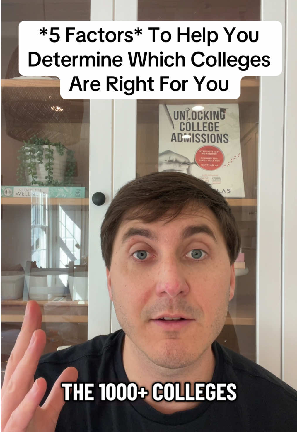 *5 Factors* To Help You Determine Which Colleges Are Right For You! This is the starting point I use for most students I work with during their college admissions and application process. #collegeadmissions #collegeapplications #collegeadmissionscoach #collegeessay  #Inverted 