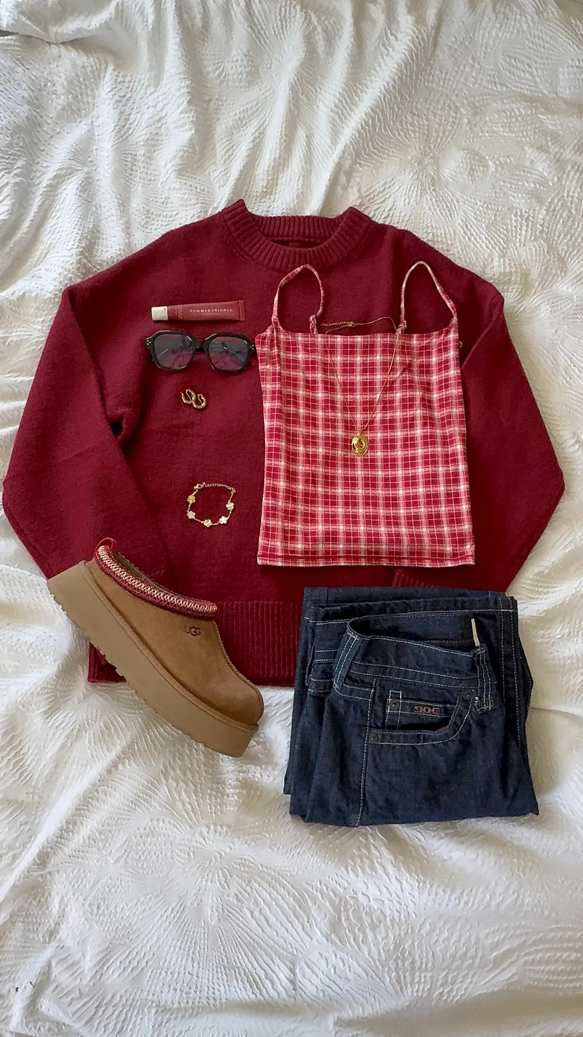 Cute outfit inspiration for your next outfit!🥰  #outfitinspo #OOTD #ootw #stylingideas #jeansoutfit