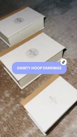 I can wear these everyday✨ #MaineBesties✨#MadeByMary#HoopEarrings#DaintyJewelry#GoldJewelry 