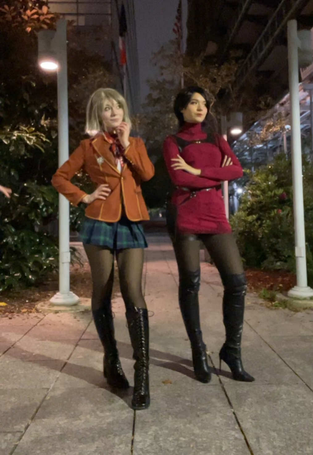 This happened in the game actually @Jas ♡ @Gale  #halloween #residentevil #residentevil4 #cosplay 