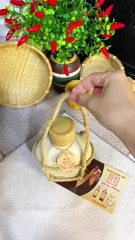 Nước mắm Tĩn Làng Chài Xưa chai 500ml #bepnhabesi #nuocmam #nuocmamtin #nuocmamlangchaixua #xuhuong 