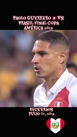 l 🇵🇪 ¡El festejo de Paolo Guerrero! Anotó de penal lo que era el empate parcial 1-1 de Perú ante Brasil.   ☝️ Fue el primer tanto que le marcan en la Copa América a Alisson, quien llevaba 8️⃣8️⃣9️⃣ minutos sin recibir goles. No le convertían desde el 4 de mayo.