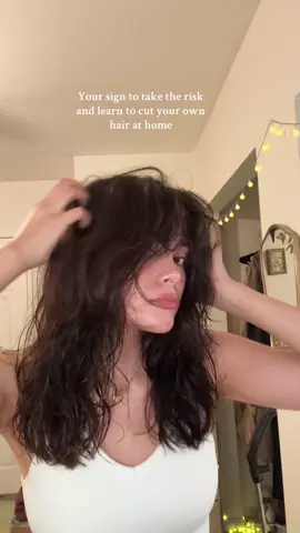 I watched one tutorial 4 years ago and never looked back ( I just saved myself 150 bucks 😎) #haircut #layeredhaircut #hair #hairstyle #beautyhacks 