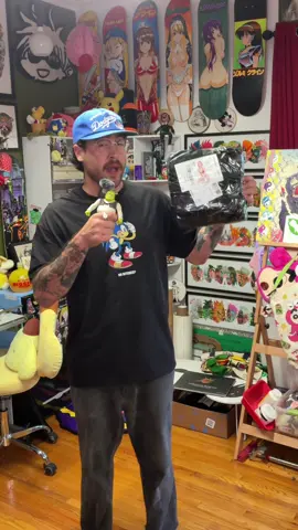 Very special unboxing today😝, as we take a look into the mass production side of the rug world. I don’t really view other tufters as competitors in this field. We’re all doing what we love and took the time to learn this skill. I don’t have an issue with rug companies in general as long as they promote their own product. This just shits all over that… To use other tufters work as target ads (work which exceeds their own product in every aspect) I just don’t understand how this (or any) company can stay afloat. The difference in quality/look/feel is astounding. Don’t really need to go on a long rant I’m sure yall understand why this isn’t cool. I’ll claim this as a standard case of It is what it isssss🤷🏻‍♂️ Don’t be fooled by these clowns over at Fuckass Rugs. Support those who show passion in their work, please and thank you for looking. #tufting #rugmaking #dbz #scamalert