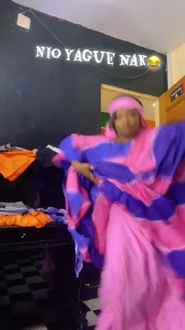 Ohhhhh li nekhna wayyy@ramaciss1 @Fatou sarr danseuse 💃 @astoudiop1935 