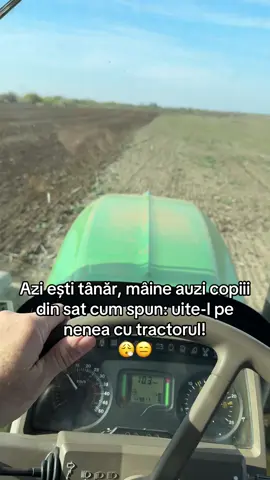 Și în timpul ăla te uiți pe revistă Lidl să vezi ce bagă joi 😒😂 #foryou #tiktokviral #fyp #fy #viralvideos 