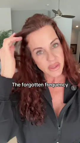 Most people have no idea the power and sound and frequency✨✨✨ Experience this amazing tool  for yourself.  #TuningFork #SoundHealing #FrequencyHealing #Nervoussystemreset @enso sensory #TikTokShopBlackFriday