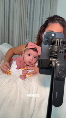 אפשר לשמוע אותו בלופים בלי סוף #bachata 