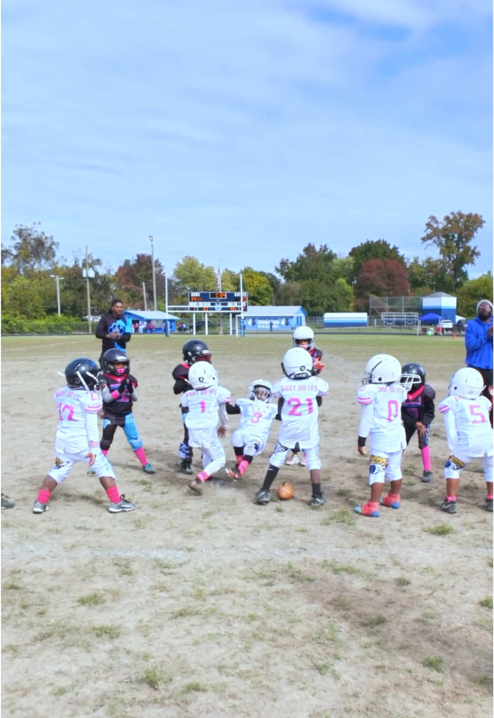 QB Lost His Cool After the False Start 😭💀 #fyp #sports #football #viral 