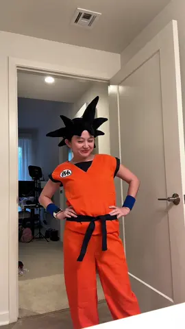 It’s kid sized but adult would’ve been too big #goku #halloweencostume 