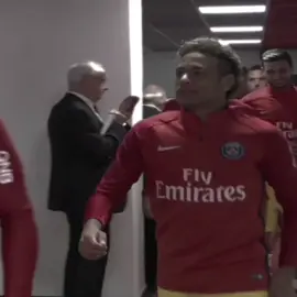 toma tamborzão então ✍️✍️ ib:@cn stopped editing💔 valeu pela música lenda ❤️ . . . #vaiprofycaramba #neymarjr10 #corteseco #meseguir💞 #tamborvenezolano 