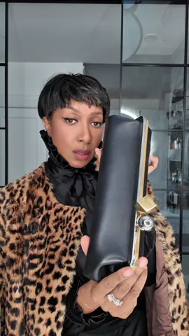 Goth woman unlocked for an evening with @bucherer_usa Information and links in the usual place above 👆🏾  @chanel.beauty @tomfordbeauty @@Huda Beauty @Armani beauty @Gucci @Pandora 