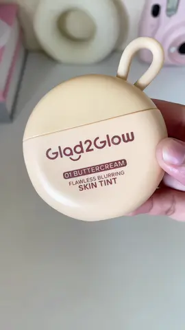 Stay tuned guys!!!  #glad2glowmy #glad2glowskintint #g2gcharmtelor #skintintglad2glow #skintint 