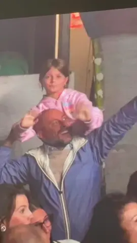 🧚🏻‍♀️ #MengoniLive2025 #firenze #28ottobre 