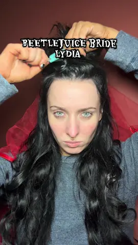 #halloweenlook #beetlejuice #grwm #costumeideas 