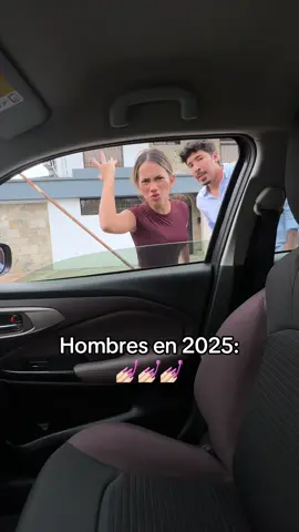 Hombres en la actualidad @Allisonromero21 😂👌🏼 #humor #hombres #israaafails #2025 #fyp 