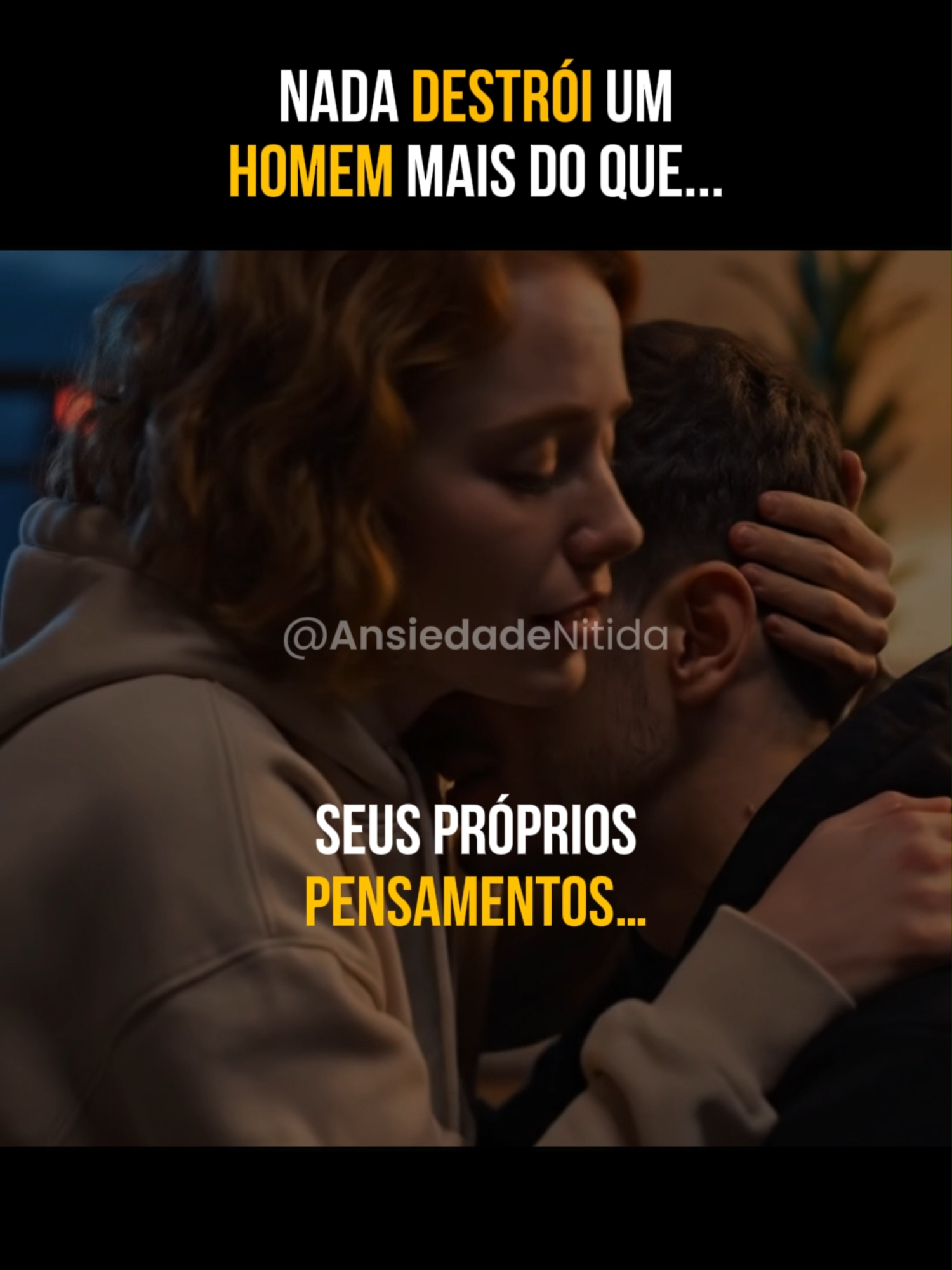 Siga a página, vamos lutar juntos... 🧠 Por fora, ele parece bem — trabalha, sorri, faz piada. Mas por dentro, trava uma guerra silenciosa com a própria mente. Cada pensamento vira peso, cada lembrança vira dor. 💔 A ansiedade e o medo o consomem, e o orgulho o impede de pedir ajuda. O homem se cala, carrega o mundo nas costas e ainda tenta parecer forte pra não preocupar ninguém. 🌙 Mas até os mais fortes quebram. Falar não é sinal de fraqueza — é libertação. O silêncio adoece, mas o desabafo cura. Um passo de cada vez, e a mente encontra paz novamente. #AnsiedadeMasculina #SaudeMental #Depressão #Triste