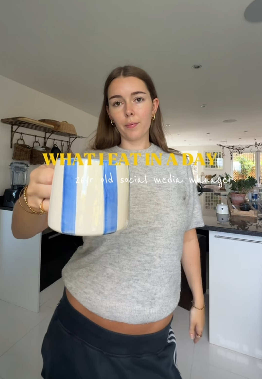 WHAT I EAT IN A DAY as a social media manager - protein + healing my gut 🍌🍊🥑   #wieiad #protein #whatieatinday #cuti #guthealingfood 