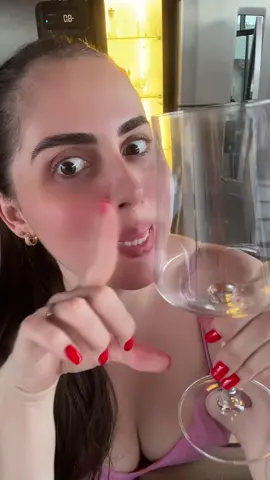 Taça de Cristal para Vinho #tacacristal #tacadevinho #tiktokshopbrasil #juginezcreator 