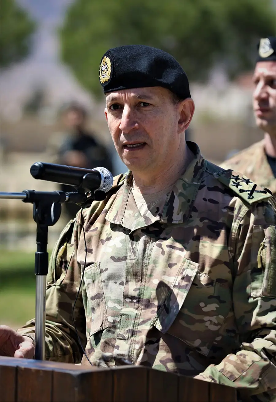 قائِد الجَيشْ العِماد رودولف هَيكَل🇱🇧⚔️