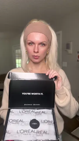 @loréal paris usa This is how my base will be lasting at least until the clock strikes 12. 💙 #infalliblefoundation #infalliblesettingmist #lorealparispartner #giftedbylorealparis 