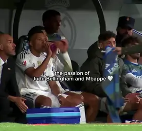 -They bleed white 🤍-  #madrid #mbappe #bellingham #fyp #ElClasico 