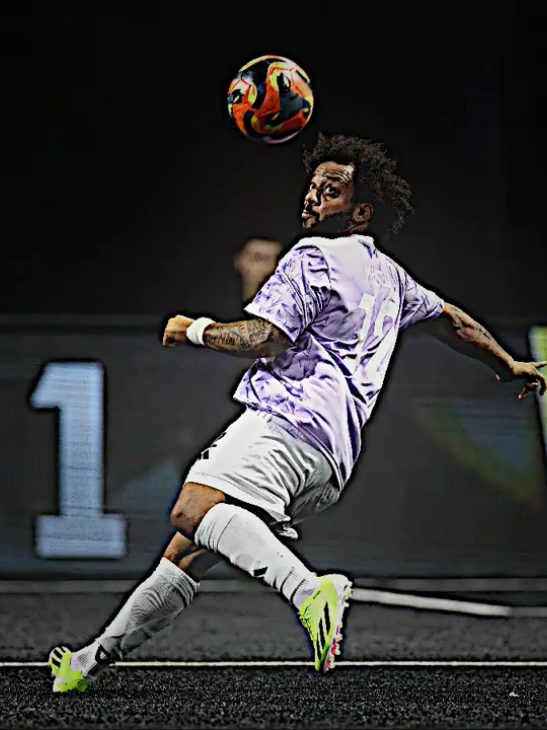 اشتقنا والله يا افضل ضهير في تاريخ ريال مـدريد 😢💔 ! .. #دايموند💎 #درافن #مارسيلو #تيم_ملوك_العالم 