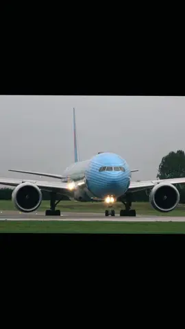 Boeing 777 | Still new to this 🥱 my second edit ever… promise it will get better. Got some aircraft I should try edit ?  #b777 #edit #67 #passion 