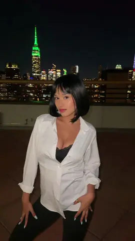 Mia Wallace is in nyc this Halloween 💉🩸 #pulpfiction                             #halloween #miawallace #nyc #umathurman 