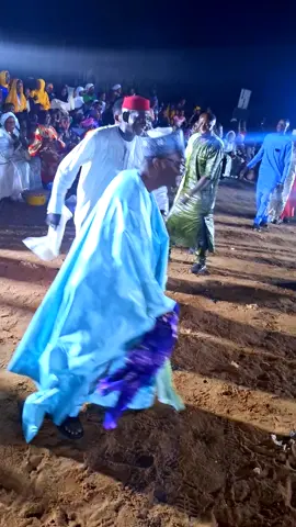 @bouramasoumanoofficiel @Maïmouna soumbounou @Élève de Bourama Soumano @Moussa Soumano @Sram chette🚀😎 @Djeli Sidi Kouyaté @🎤 Zani_Den_Sanghoï 🎤 