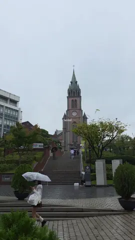 ☔... Seoul🇰🇷 #korea #seoul #foryour #viral #vibes 