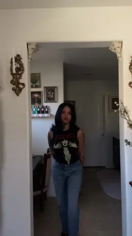 It’s the most wonderful time of the year 🖤🕷️🕸️ #OOTD #outfitinspo #outfitideas #spookyseason 