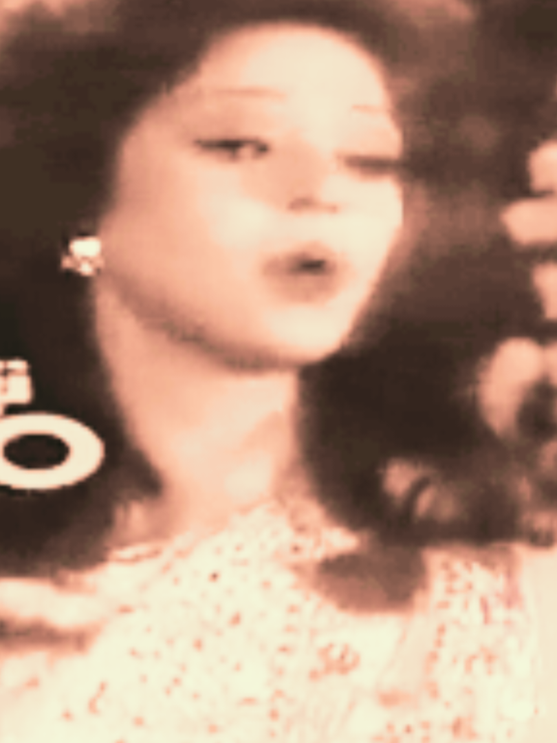 #اكبرهاشتاج10مليار جرحتنى عيونو السودا عفاف راضي 