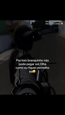 Vida de gente branco não é fácil . . . . . . . . . . . . . . . . . . . . . . . . . . . . #valioso #preto #fyp #f #meme 