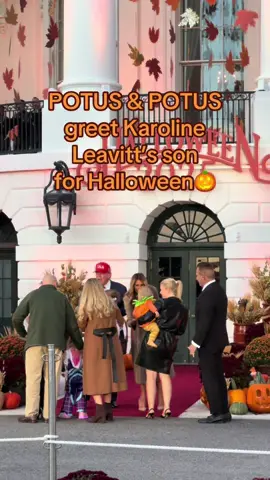 The pumpkin costume is too cute! 🎥: @MMO  #halloween #presidenttrump #karolineleavitt 
