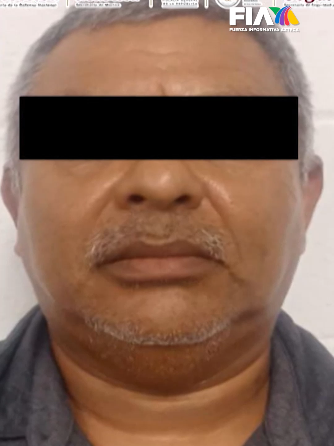 Cae “El Carnal”, operador del CJNG en Tabasco Fue detenido en #Chiapas Leonardo Arturo Leyva Ávalos, alias “El Carnal”, líder regional del Cártel Jalisco Nueva Generación y uno de los principales colaboradores de Hernán Bermúdez Requena, exdirector de la Policía Estatal de #Tabasco. Autoridades señalaron que su grupo utiliza 4rmas de alto calibre y actúa con extrema vi0lencia, incluso incendiando vehículos para infundir terror. #AztecaNoticias #viraltiktok #Tendencia #Seguridad #detenido