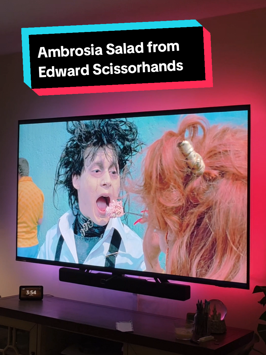 Replying to @theparanormalglamghoul 