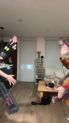 En orden: yo, @AnsiChan 🍰, @sylvee , @🌸 Mary 🌸 y @Lau 