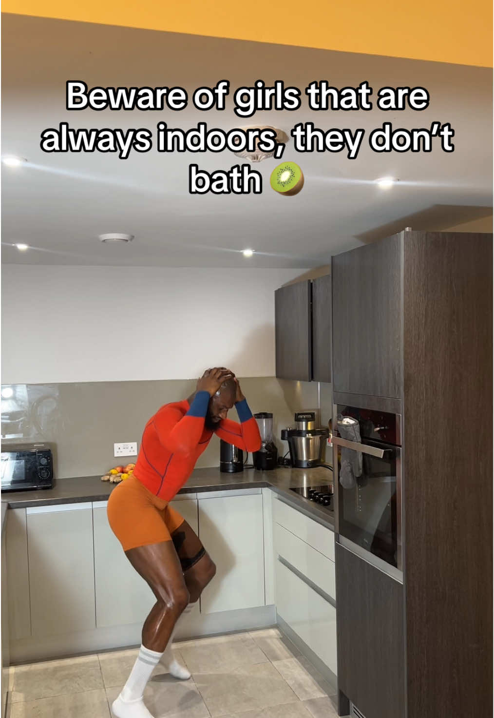 I have said my own ooo.. make I go chop my first meal of the day now …. #icantstopeating #naijatiktok #goviral #bread 